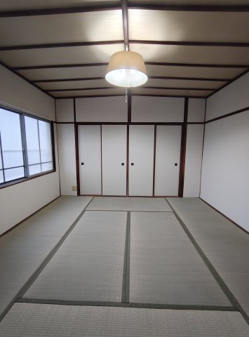 グランディア護国神社前の和室