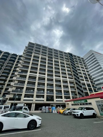 ドゥーエ赤坂の外観