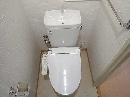サーパス西新ネオステージのトイレ