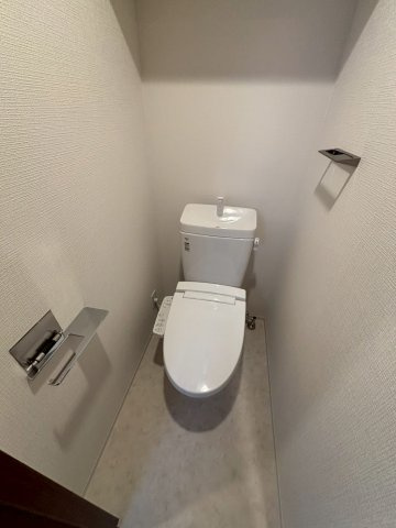 エスリード難波AGREAのトイレ