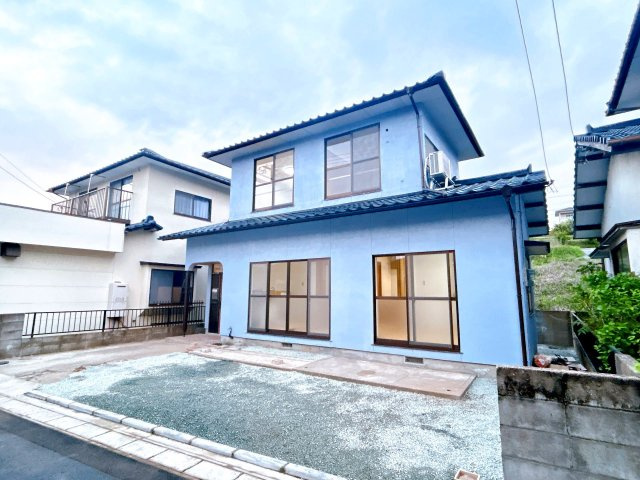 仲介手数料不要　カチタス菊池市泗水町永　内外装リフォーム済3LDK【泗水東小・泗水中】の駐車場|駐車スペース：庭を駐車場に変更