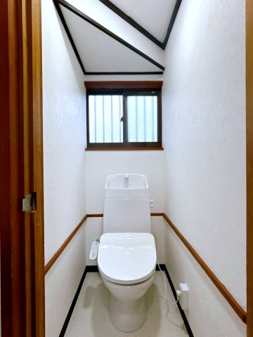 仲介手数料不要　カチタス菊池市泗水町永　内外装リフォーム済3LDK【泗水東小・泗水中】のトイレ|トイレ：新品交換