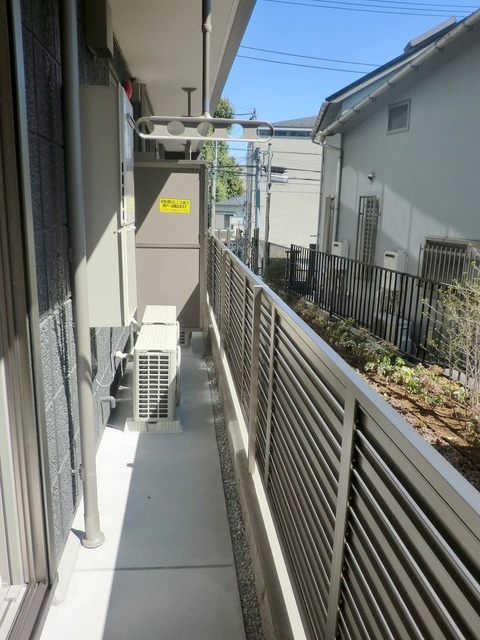 リベルテ中目黒のバルコニー|★南東向きで日当たり良好★