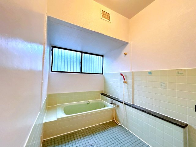 仲介手数料不要　カチタス菊池市泗水町永　549万円平屋3DK【泗水小・泗水中】の浴室|浴室