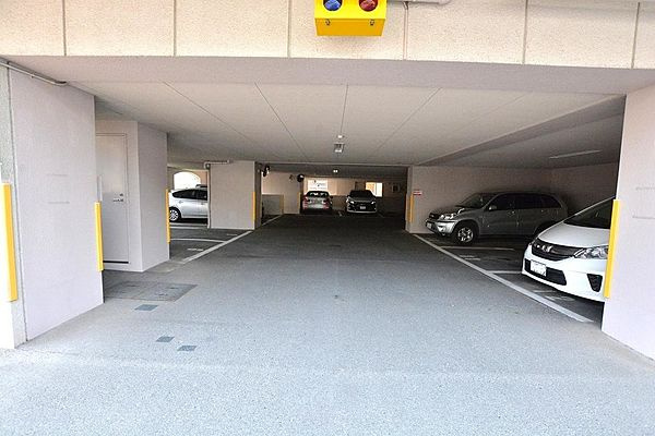 サンリヤン花畑Ⅰの駐車場|駐車場です