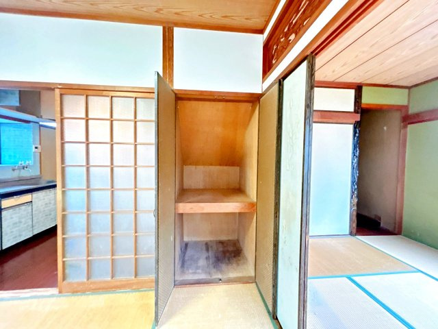 仲介手数料不要　カチタス菊池市泗水町永　749万円角地4DK【泗水東小・泗水中】の和室|和室の収納
