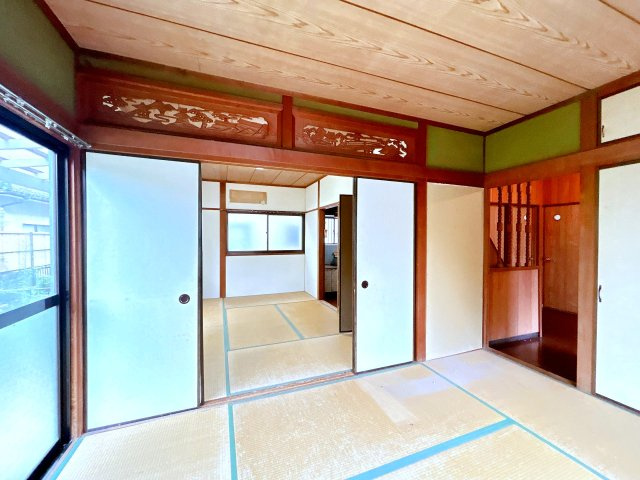 仲介手数料不要　カチタス菊池市泗水町永　749万円角地4DK【泗水東小・泗水中】の和室|1階和室6帖：続き間