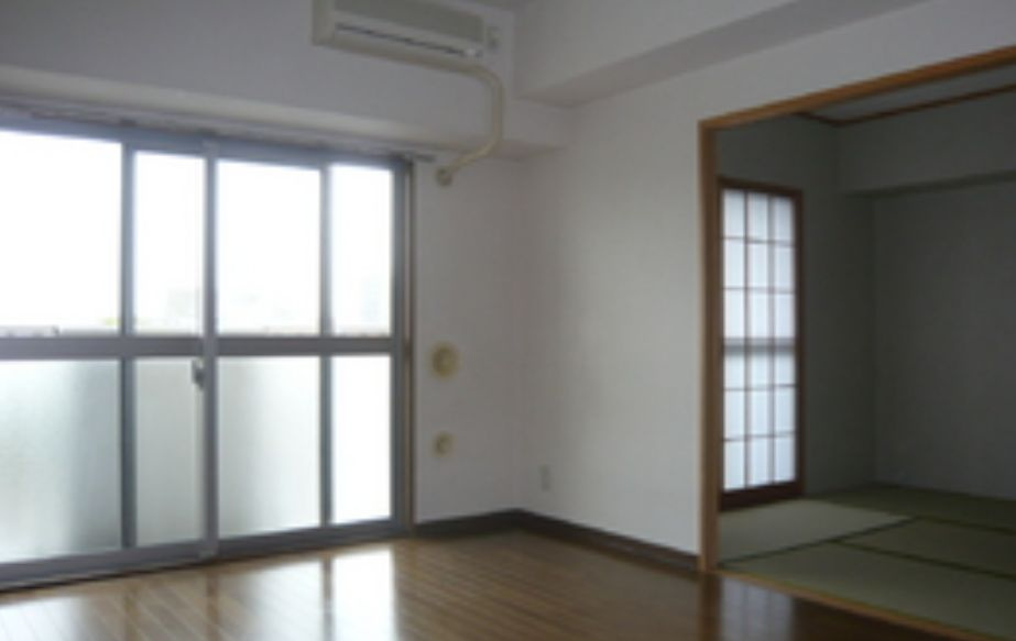 ライオンズガーデン町屋の居間・リビング|使いやすい居間です
