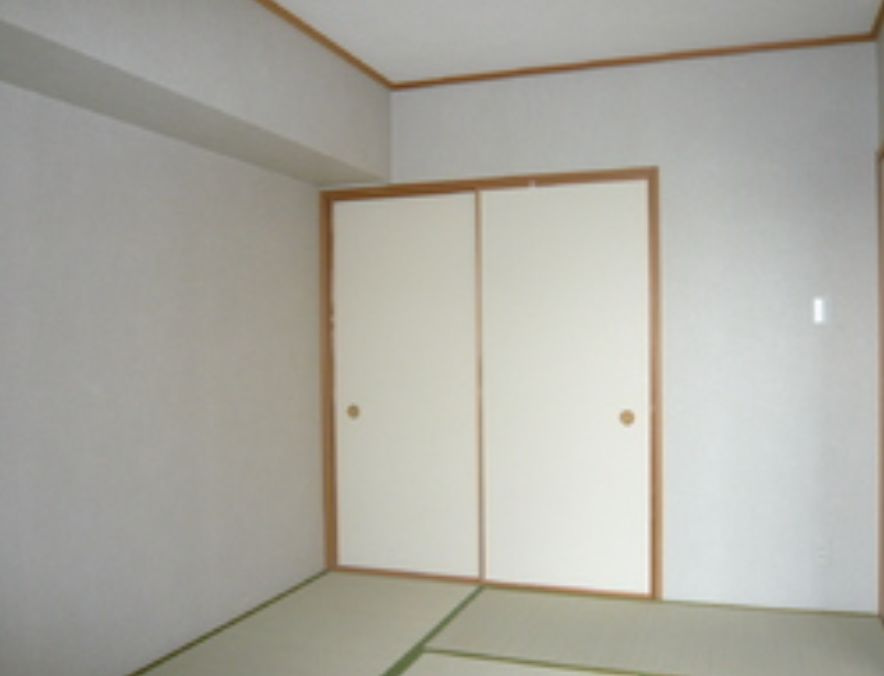 ライオンズガーデン町屋の和室|過ごしやすい室内です