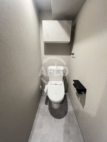 フロンティアテラス江坂(旧サムティ江坂JuReve)のキッチン|洗面台