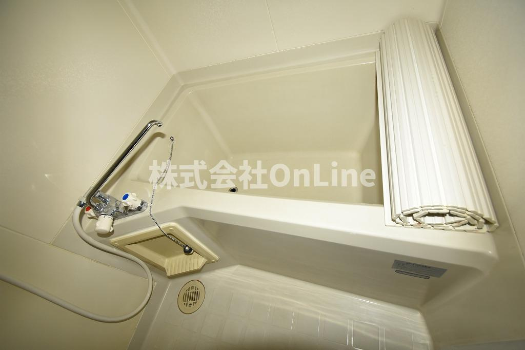 リバーハイツの浴室