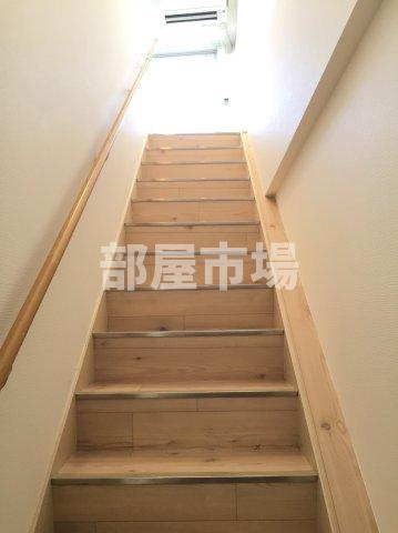 PRECIO日本堤のその他|階段