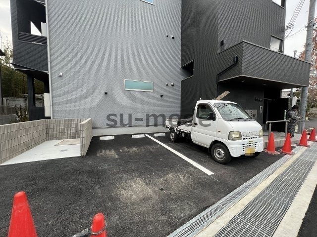 Graciascourt富田　(グラシアスコート)の駐車場