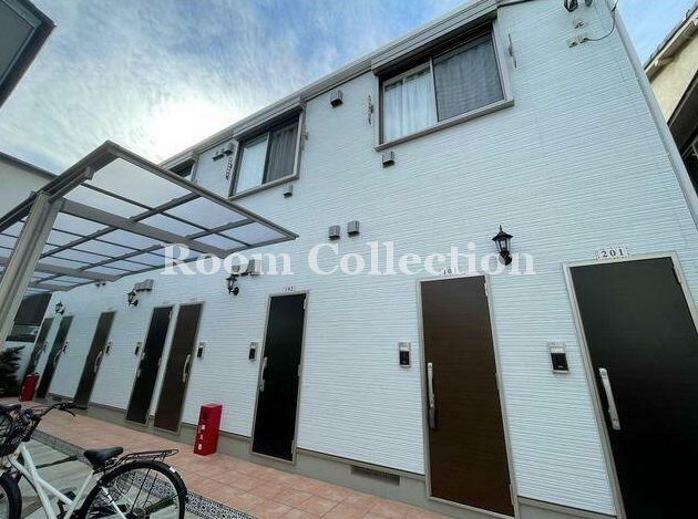 ソルナクレイシア方南町の外観