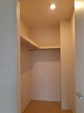 グレイスヒル弐番館の収納