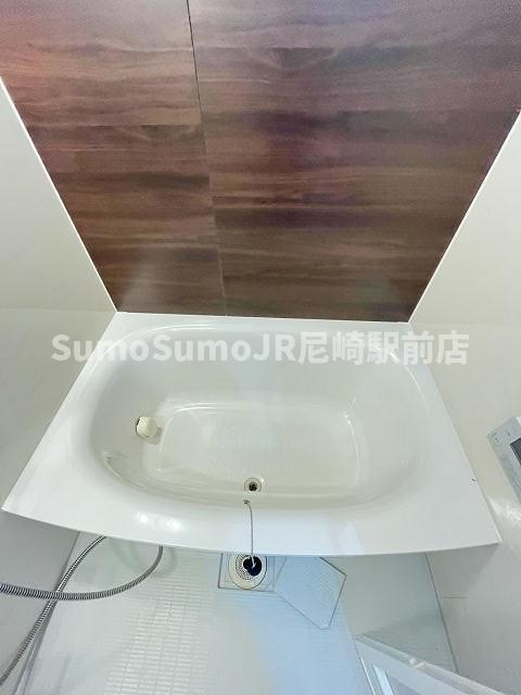 尼崎市潮江５丁目の賃貸マンションの浴室|お風呂です