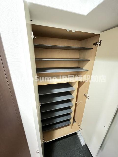 尼崎市潮江５丁目の賃貸マンションの収納|収納があります