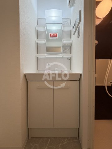 アルカ九条の独立洗面台