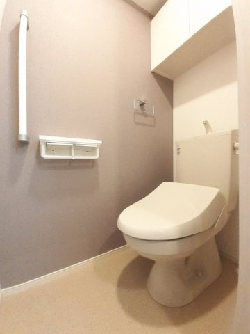 アクアプラ末武上　Ⅱのトイレ|ゆったりとした空間のトイレです
