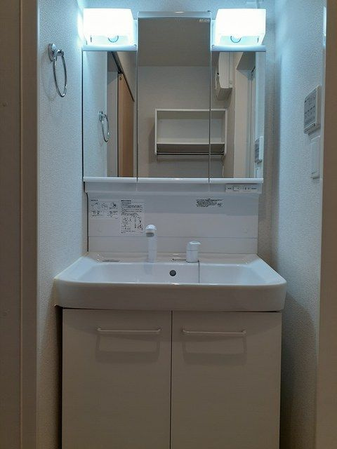 カーサ・コルーテ瓜生　Ⅱの洗面所