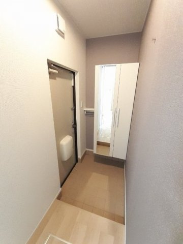 アクアプラ末武上　Ⅱの玄関|シンプルで使いやすい玄関です