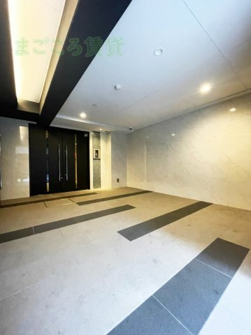 【エントランス】 | ファーストフィオーレ心斎橋イーストⅢ
