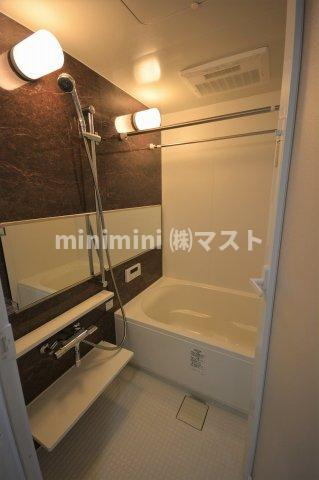フェリースヴィダ福島の浴室