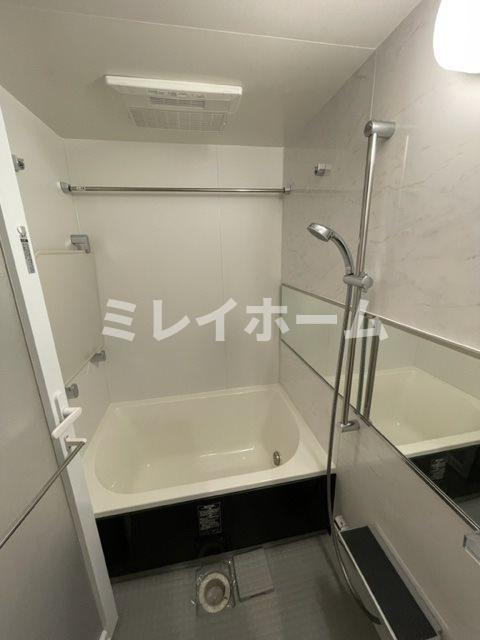 ハーモニーレジデンスクロスゲートの浴室