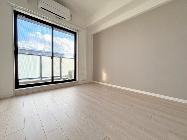 LIVIAZ SHIN-OSAKA Cielの居間・リビング