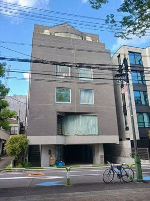 クレスタ丸美の外観