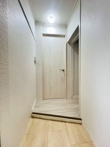 垂水上高丸住宅Ａ棟の玄関