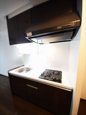 エスパシオ・コモド大阪新町のキッチン|エスパシオ・コモド大阪新町　2口ガスシステムキッチン