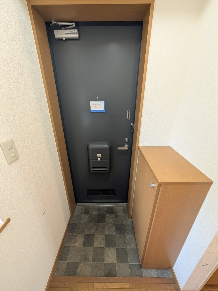 グランイスラー千歳船橋の玄関
