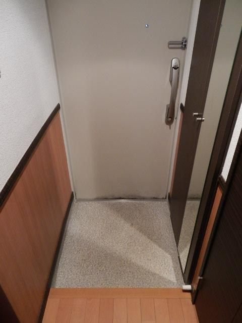 セトルジョイの玄関