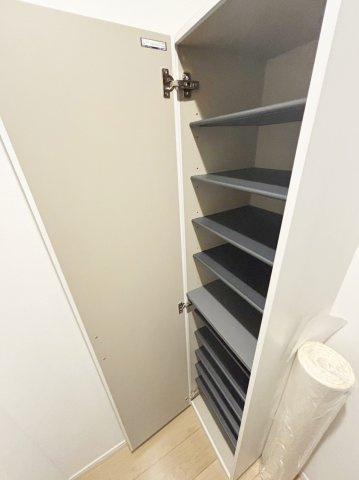 ソリス緑が丘の収納