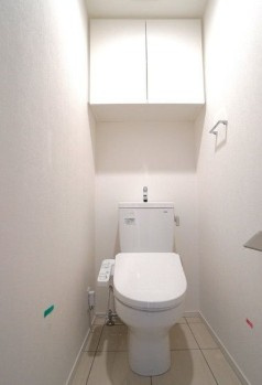 台東区蔵前４丁目の賃貸マンションのトイレ