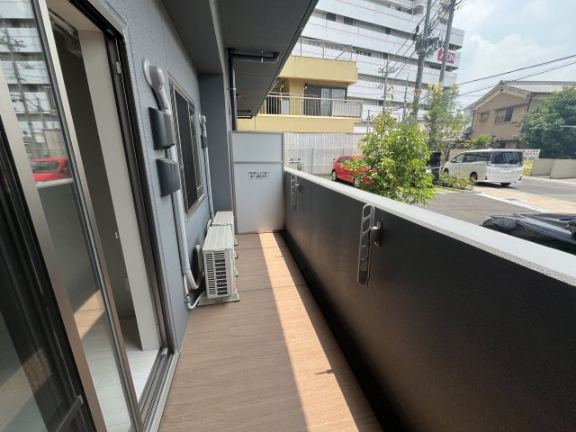 アンシャンテ岡本町のバルコニー