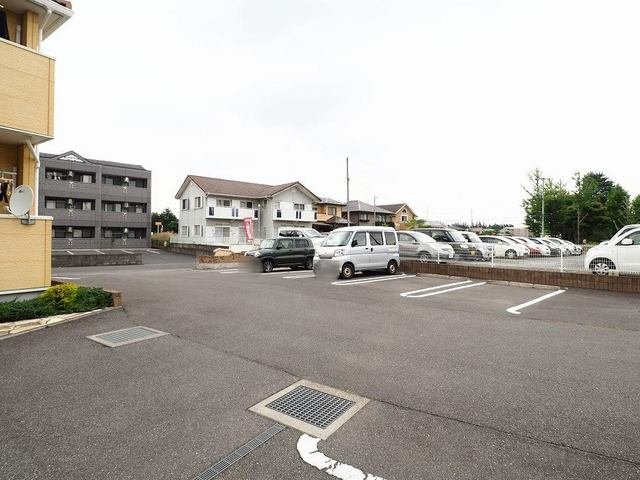 クリザンテーム　Ⅰの駐車場|駐車場完備です