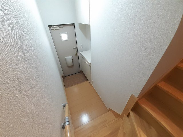 ドゥメゾンＣの玄関|シンプルで使いやすい玄関です