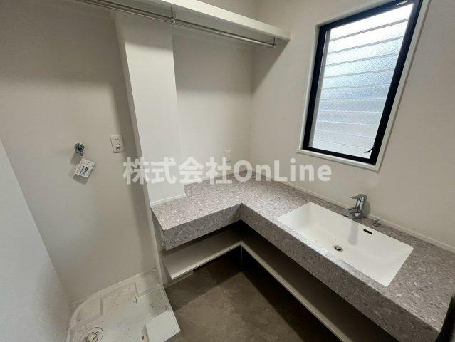 玉串一戸建ての独立洗面台