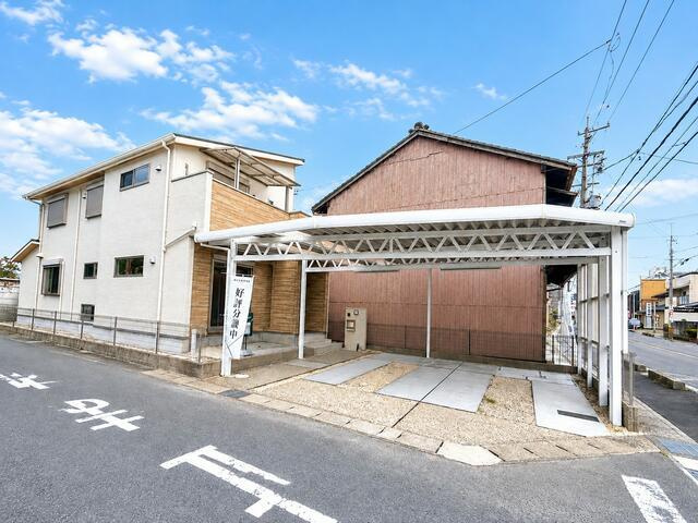 中古戸建て）小牧市小牧五丁目の外観