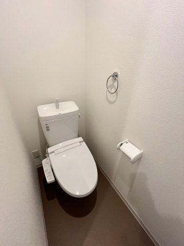 ジーメゾン明石市林エレールのトイレ