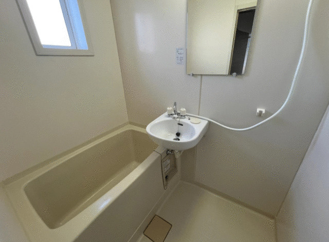 藤沢市辻堂元町３丁目のアパートの浴室