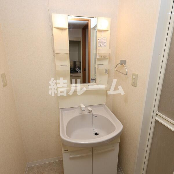 練馬区練馬１丁目の賃貸マンションの洗面所