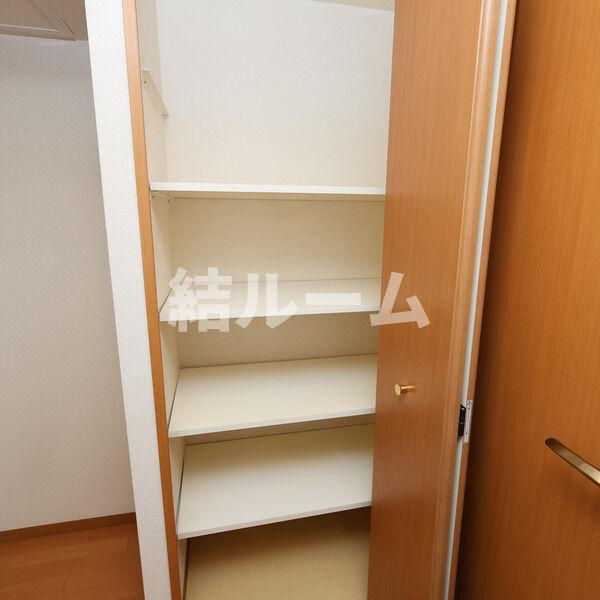 練馬区練馬１丁目の賃貸マンションの玄関