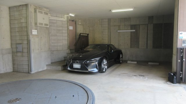 0958の駐車場
