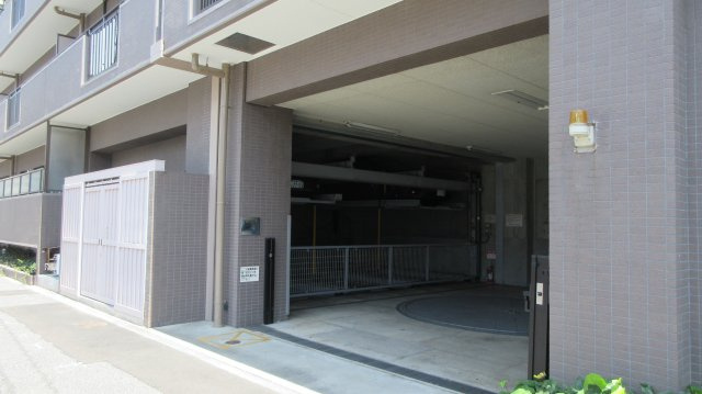 0958のエントランス