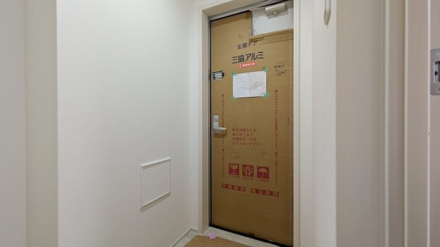 【玄関】