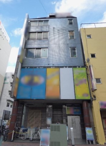 江戸川区西小岩１丁目の店舗一部の外観