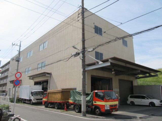 板橋区新河岸３丁目の倉庫の外観